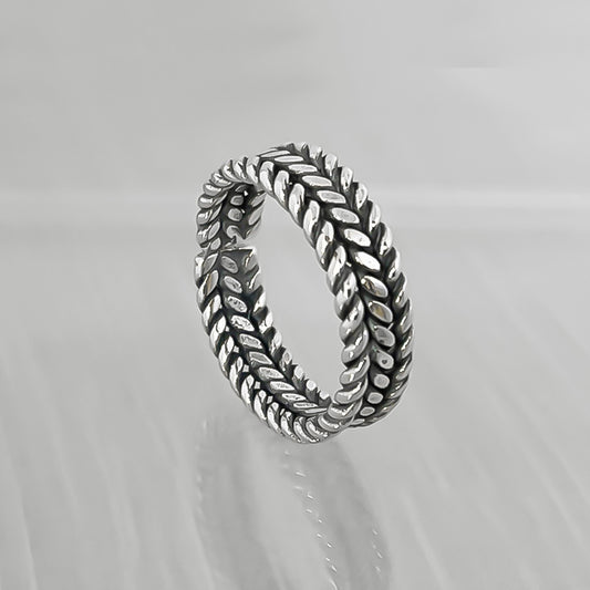 Tyre Track Style Sterling Silver Ring