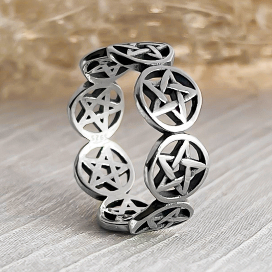 Pentagram Star Circle Link Sterling Silver Ring